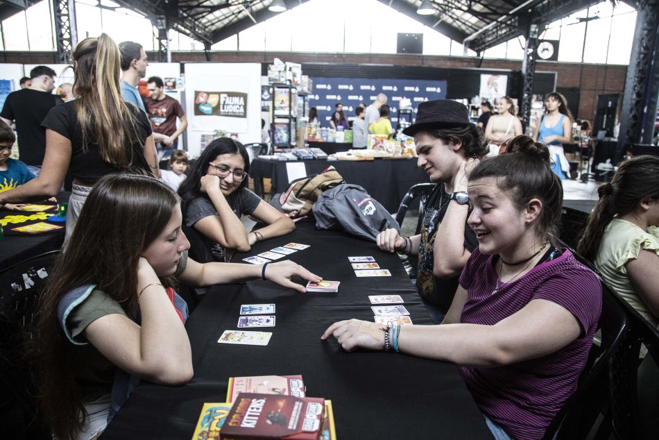 524449 | Cultura en Juego en el Galpón 11 - Sec. de Cultura y Educación (Guillermo Turin Bootello)