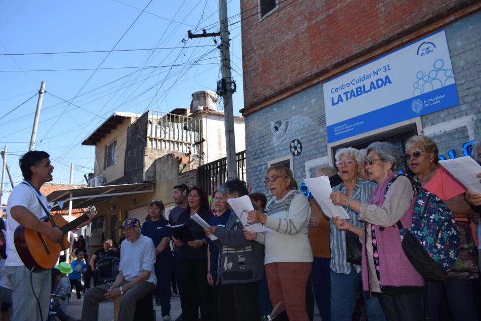 527414 | El Centro Cuidar La Tablada cumplió quince años - Esteban Pierce