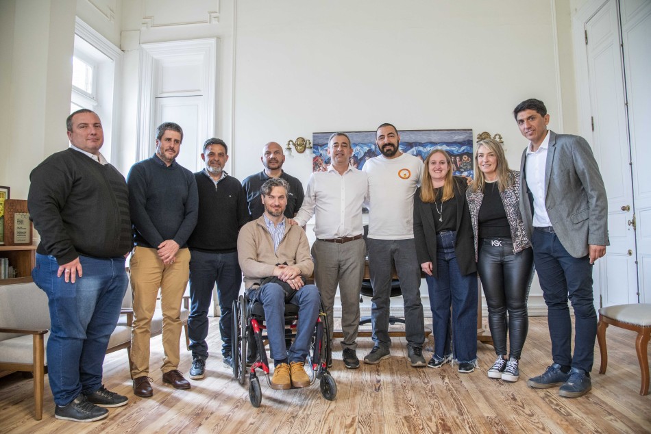 534806 | Nuevo espacio Sol de Noche - Subsecretaría de Comunicación Social (Silvio Moriconi)