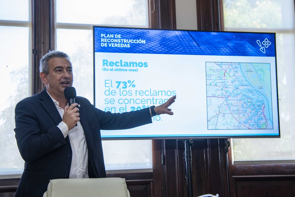 543701 | Presentación Plan de Veredas - Subsecretaría de Comunicación Social (Silvio Moriconi)