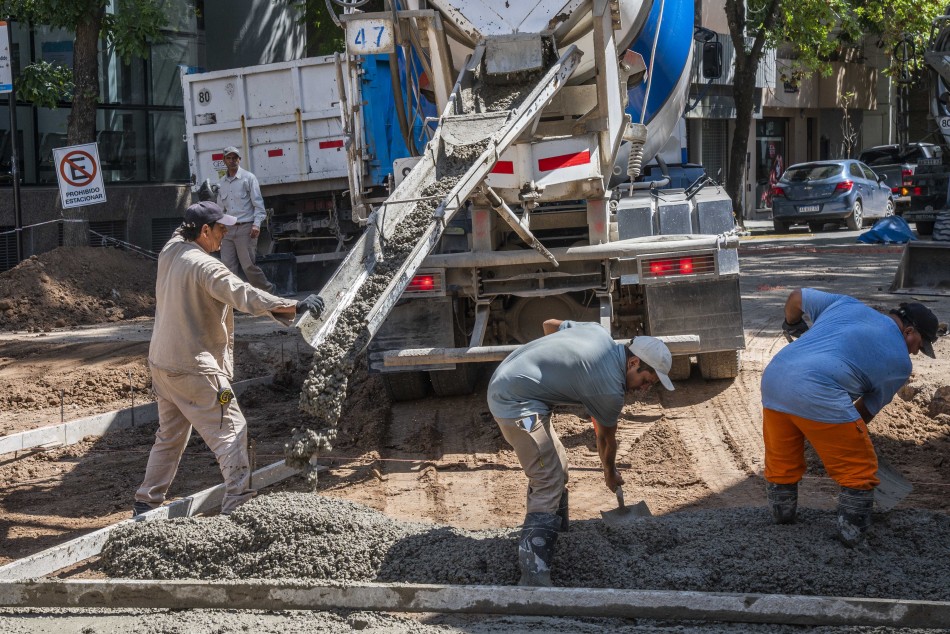 555064 | Obras de hormigón y asfalto en calle Mendoza - Subsecretaría de Comunicación Social (Silvio Moriconi)