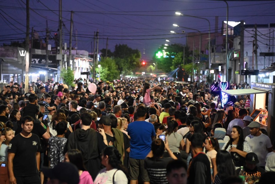 555389 | Se viene la edición Tiro Suizo de «Noche en mi Barrio» - Municipalidad de Rosario