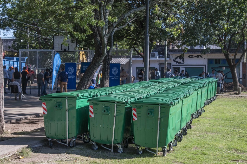 560130 | Anuncio Obras pavimento y contenedores en Tiro Suizo - Subsecretaría de Comunicación Social (Silvio Moriconi)