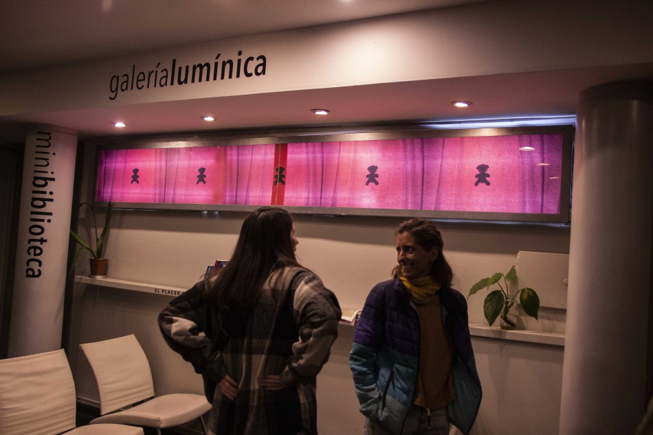 566283 | Convocan a participar de una nueva edición de MicroFeria de Arte Rosario - Municipalidad de Rosario