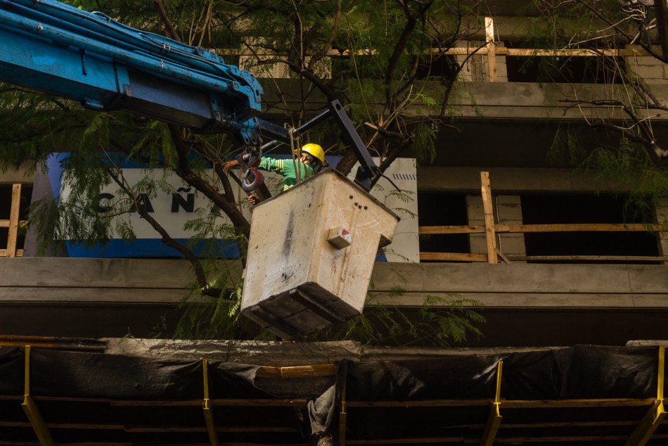 570665 | Cuadrillas del municipio realizan intervenciones de poda y escamonda - Secretaía de Ambiente y Espacio Público (Juan Pablo Allegue)