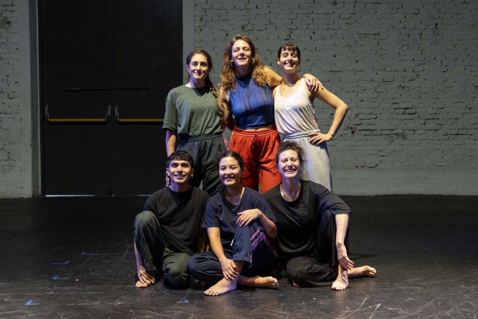 578153 | Elenco Living Comedor - Silvina La Calamita