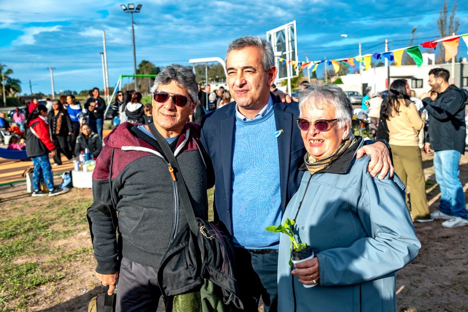 578729 | Plaza Parque Habitacional Ibarlucea  - Subsecretaría de Comunicación Social (Marcelo Beltrame)