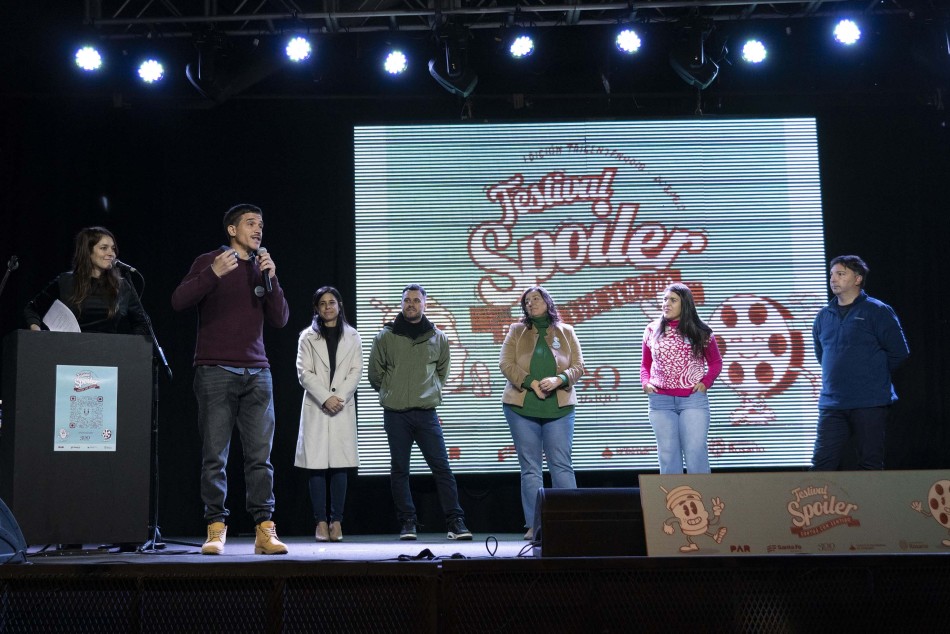 581079 | Festival Spoiler - Galpón 11  - Sec. Cultura y Educación / Silvina La Calamita