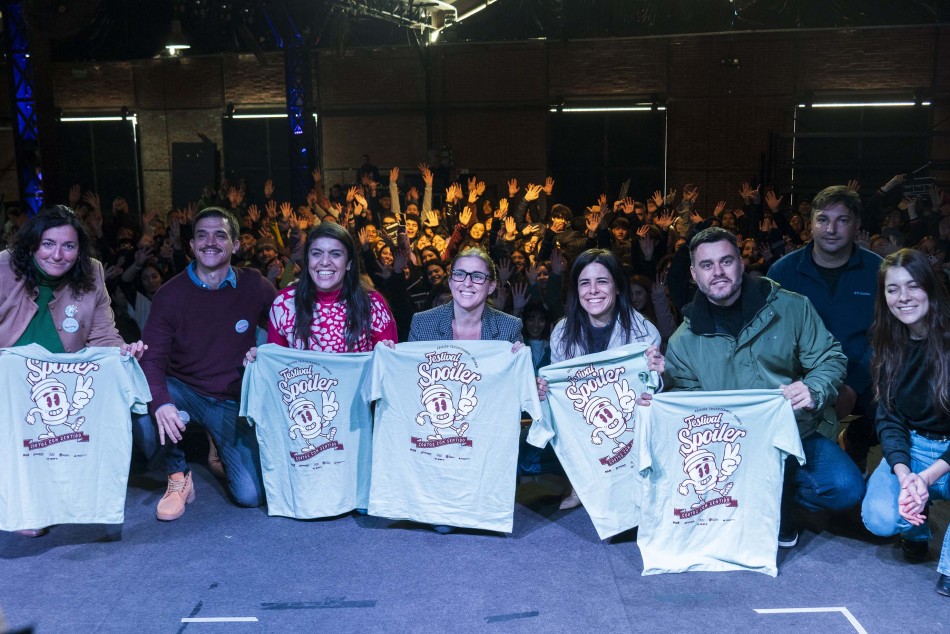 581088 | Festival Spoiler - Galpón 11  - Sec. Cultura y Educación / Silvina La Calamita