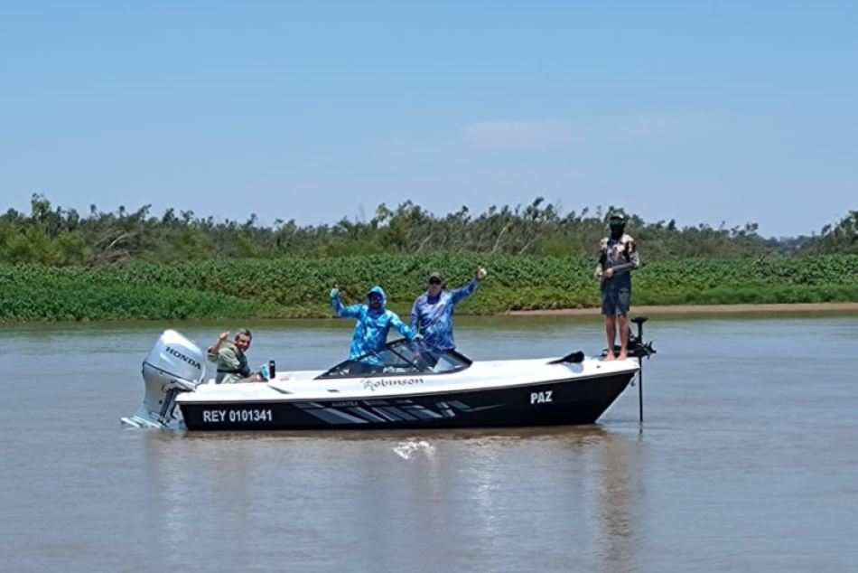 586437 | Pescadores participando del Rosario Lure Masters - Consejo Consultivo del Río