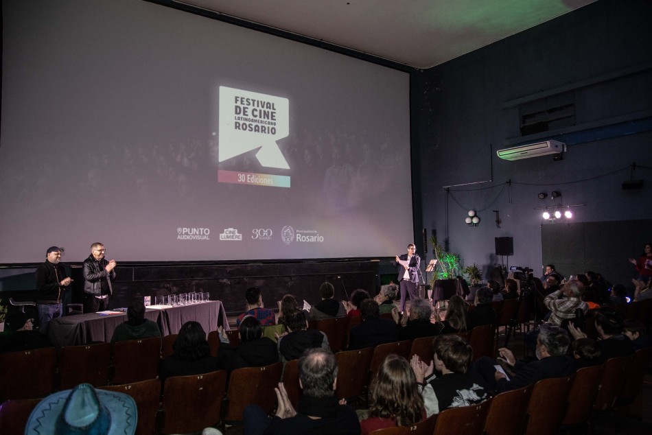 586922 | Ceremonia Premiación 30° Festival de Cine Latinoamericano en Cine Lumière  - Sec. de Cultura y Educación (Guillermo Turin Bootello)