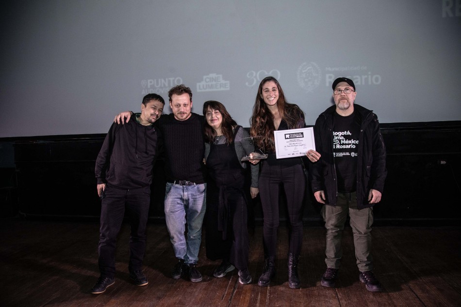 586936 | Ceremonia Premiación 30° Festival de Cine Latinoamericano en Cine Lumière  - Sec. de Cultura y Educación (Guillermo Turin Bootello)