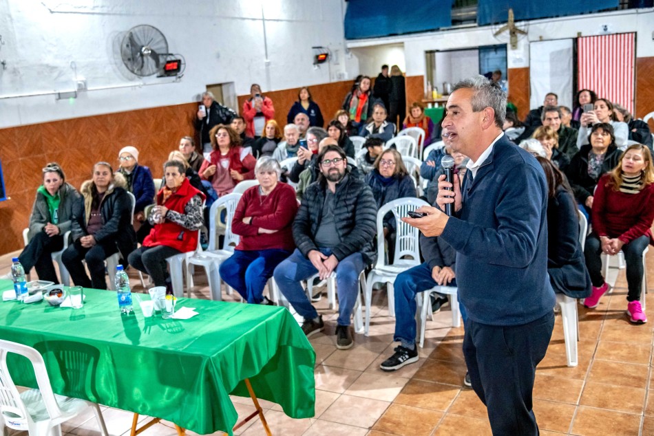 591343 | Presentación Pavimento Definitivo Barrio Las Delicias - Subsecretaría de Comunicación Social (Marcelo Beltrame)