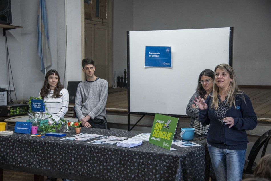 604749 | Acción dengue Escuela Pestalozzi - Subsecretaría de Comunicación Social (Silvio Moriconi)