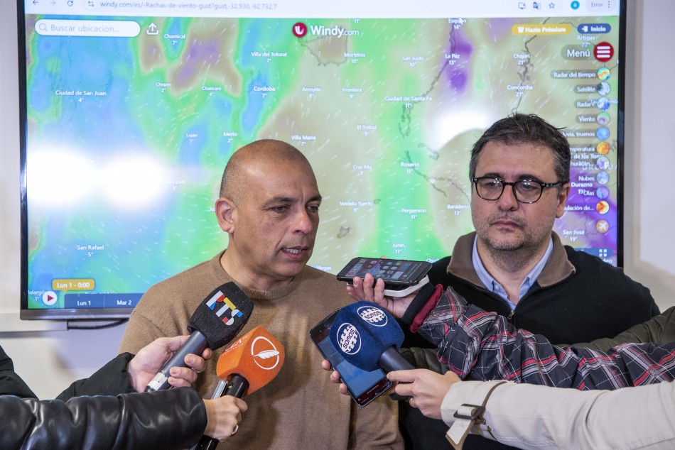 606141 | Conferencia de prensa por trabajos durante la tormenta - Subsecretaría de Comunicación Social (Silvio Moriconi)