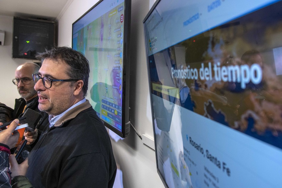 606143 | Conferencia de prensa por trabajos durante la tormenta - Subsecretaría de Comunicación Social (Silvio Moriconi)