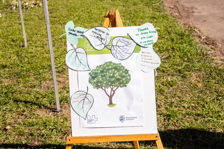 607672 | El municipio plantó 100 árboles junto a voluntarias y voluntarios  - Secretaría de Ambiente y Espacio Público (Juan Pablo Allegue)
